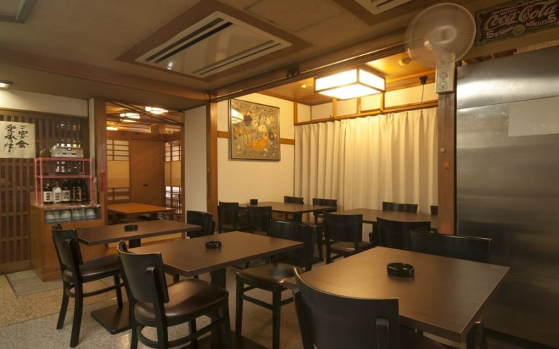 四番館（天神）